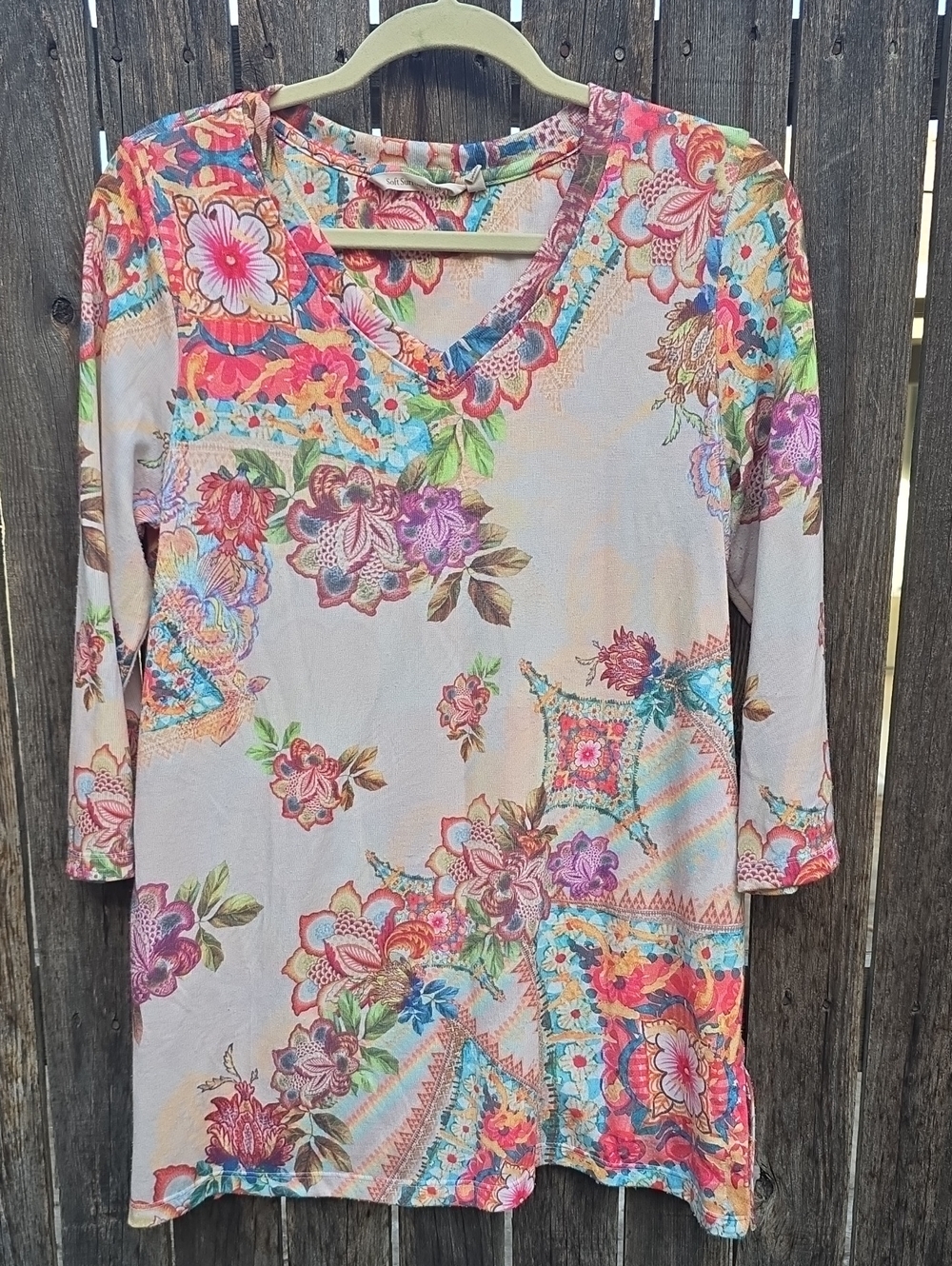 Floral V-Neck Women's Long Top - Multicolor